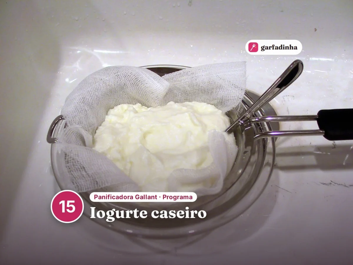 Iogurte caseiro feito na panificadora Gallant (programa 15)